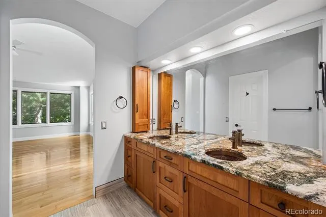 8725 Tall Grass Place Lone Tree, CO 80124
