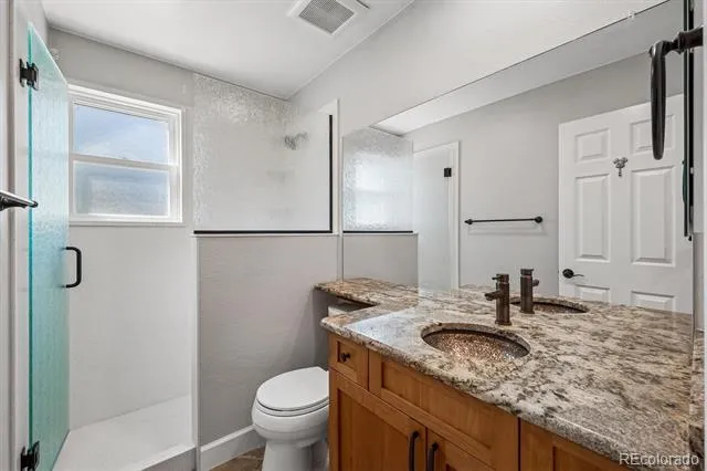 8725 Tall Grass Place Lone Tree, CO 80124