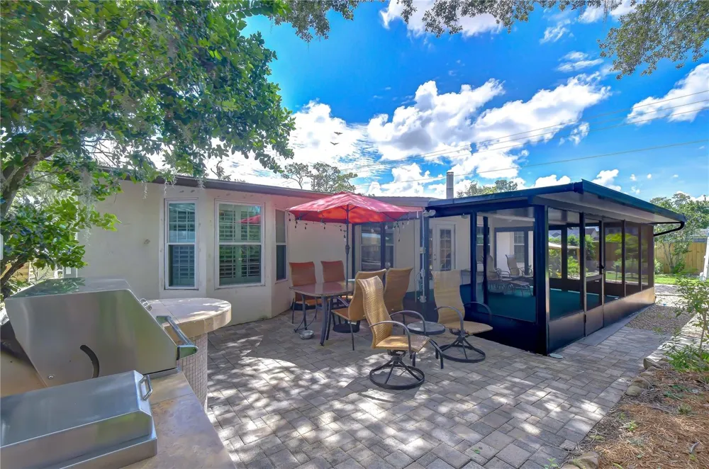 3917 KING DRIVE Brandon, FL 33511