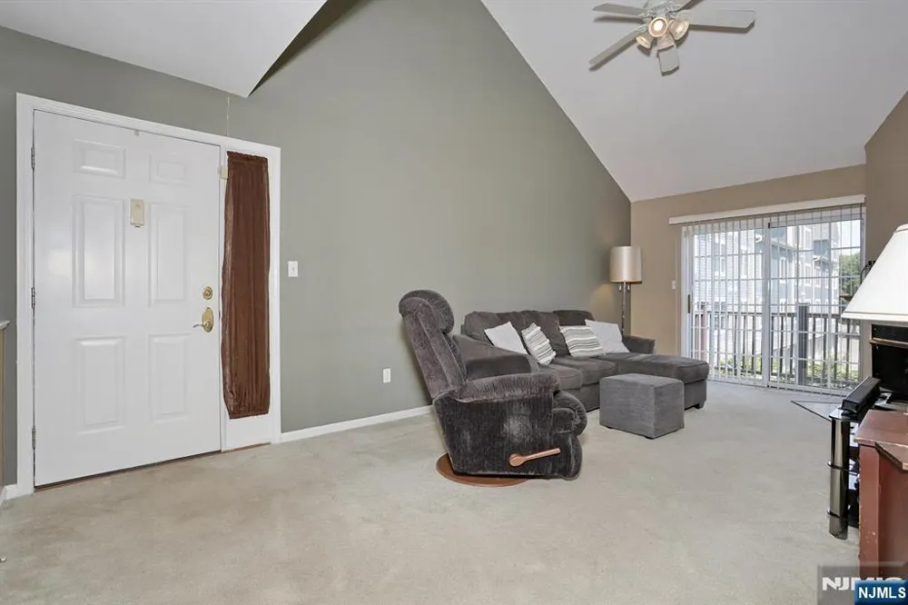 379 Cambridge Drive Ramsey, NJ 07446