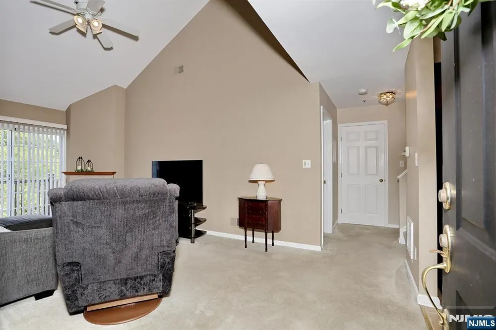 379 Cambridge Drive Ramsey, NJ 07446