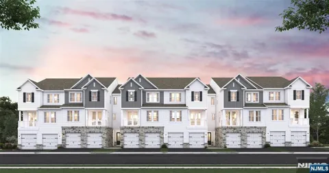 4 Reservoir Court