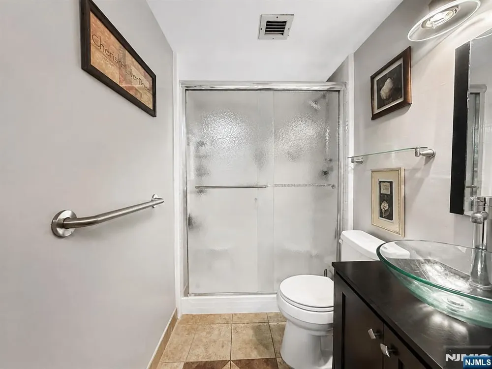 344 Prospect Avenue 4H Hackensack, NJ 07601