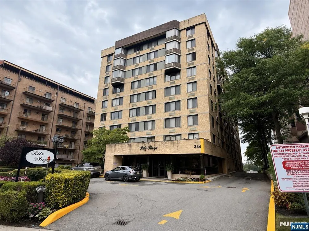 344 Prospect Avenue 4H Hackensack, NJ 07601