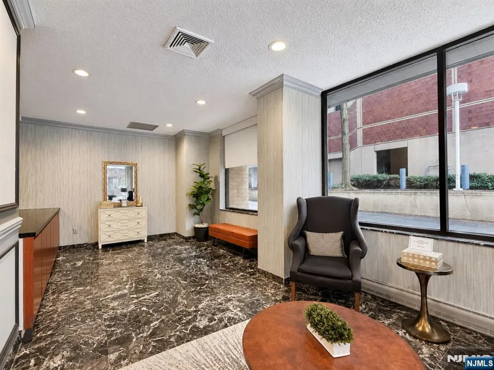 344 Prospect Avenue 4H Hackensack, NJ 07601