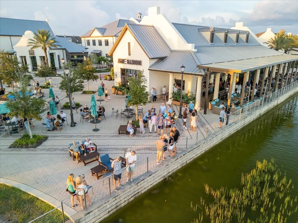 1872 STERN LANE Sarasota, FL 34240