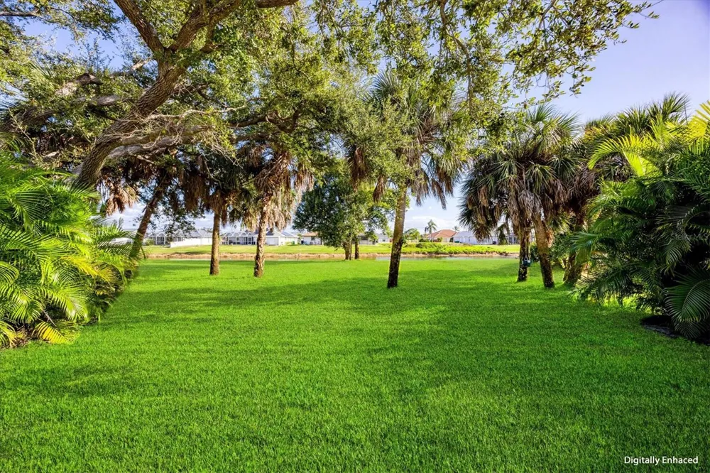 338 BOUNDARY BOULEVARD Rotonda West, FL 33947