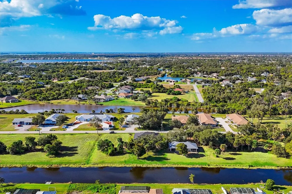 338 BOUNDARY BOULEVARD Rotonda West, FL 33947