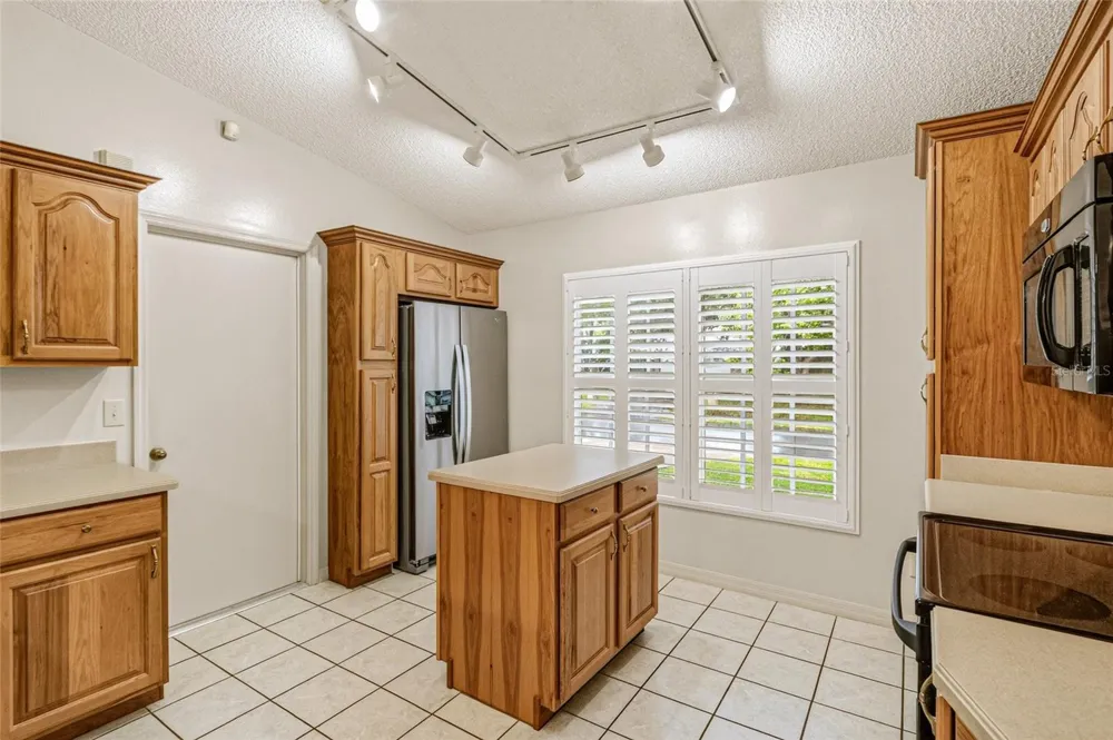 491 CARPENTER AVENUE NW Palm Bay, FL 32907