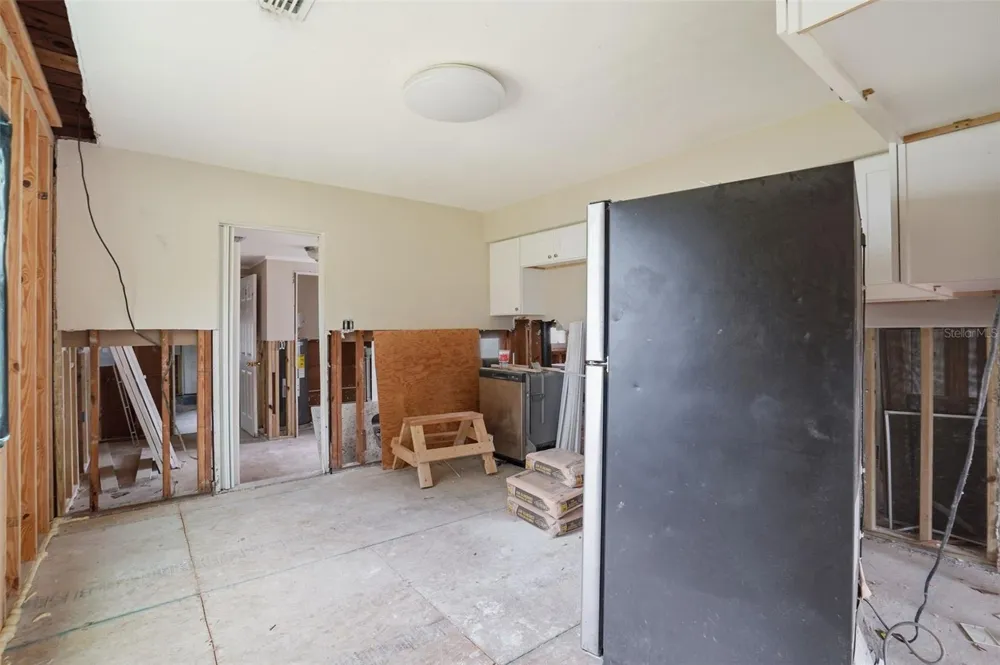 4535 EMERSON AVENUE S St Petersburg, FL 33711