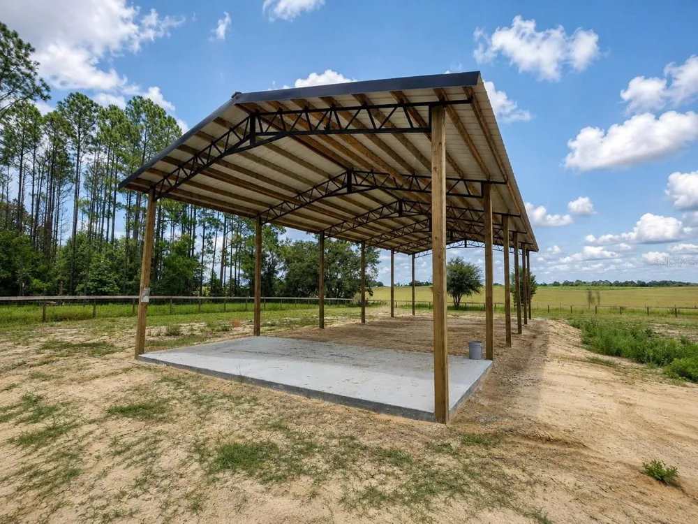 17951 SE 62ND STREET Morriston, FL 32668