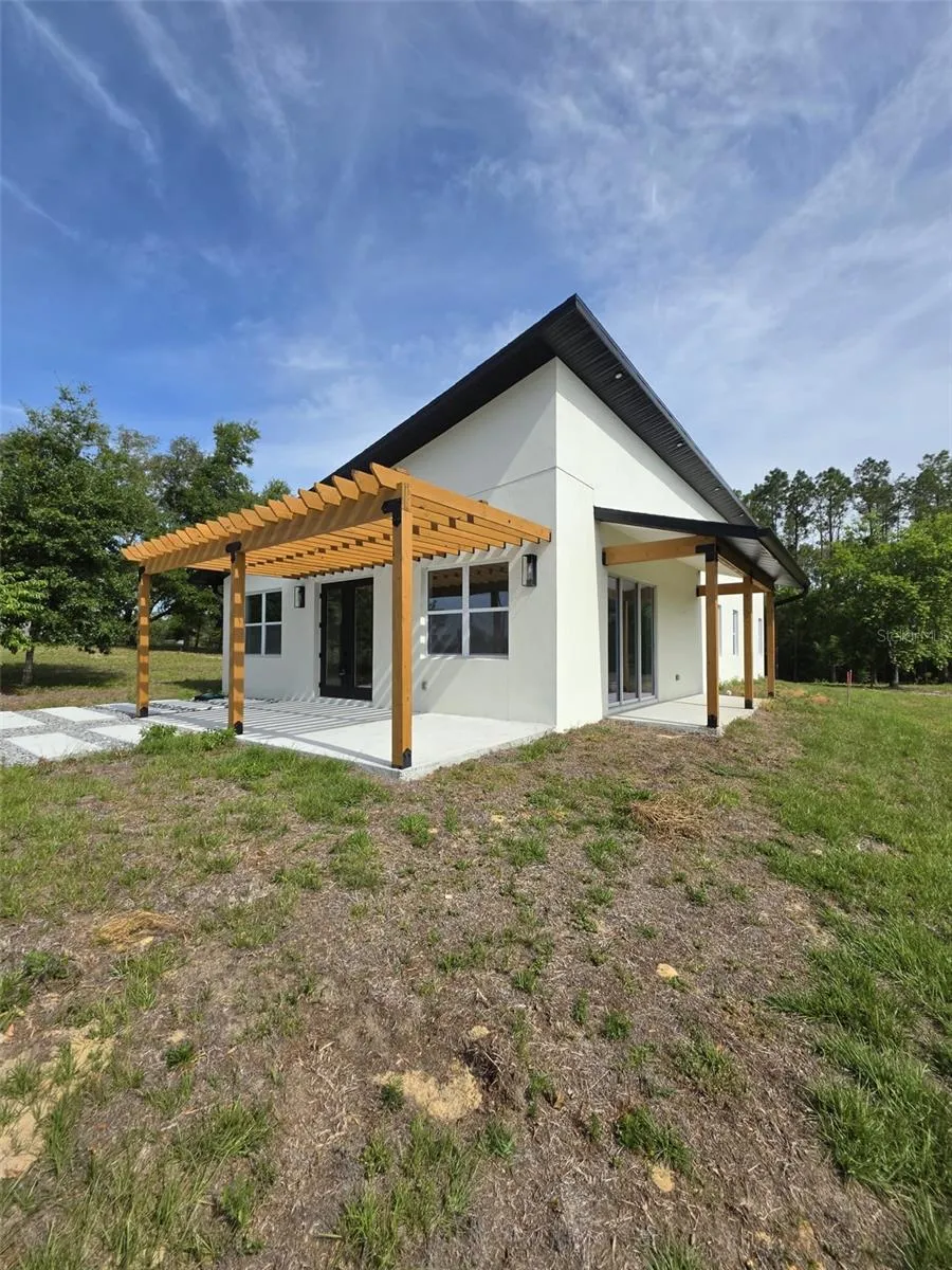 17951 SE 62ND STREET Morriston, FL 32668