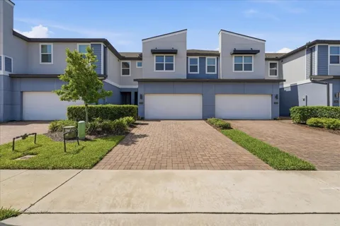 2349 SHADOWLAND LOOP