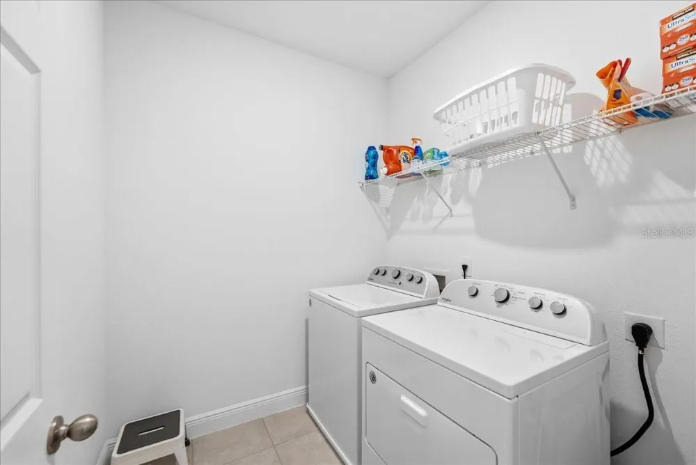 2349 SHADOWLAND LOOP Winter Park, FL 32792