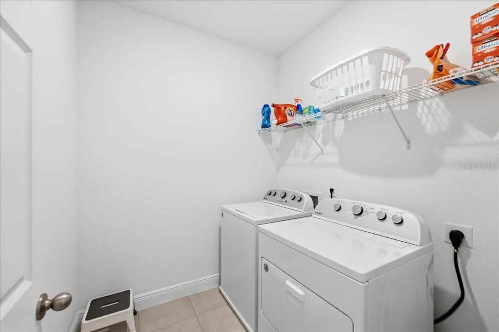 2349 SHADOWLAND LOOP Winter Park, FL 32792