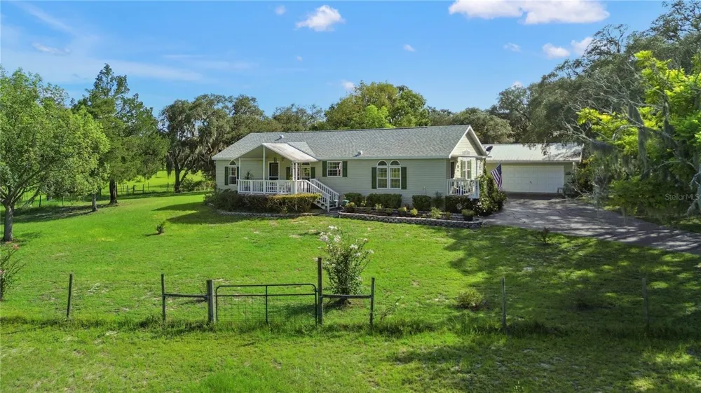 5450 W KNOXVILLE LANE Dunnellon, FL 34433