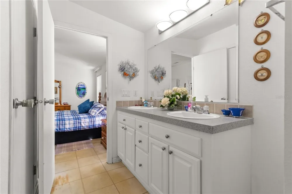 5450 W KNOXVILLE LANE Dunnellon, FL 34433