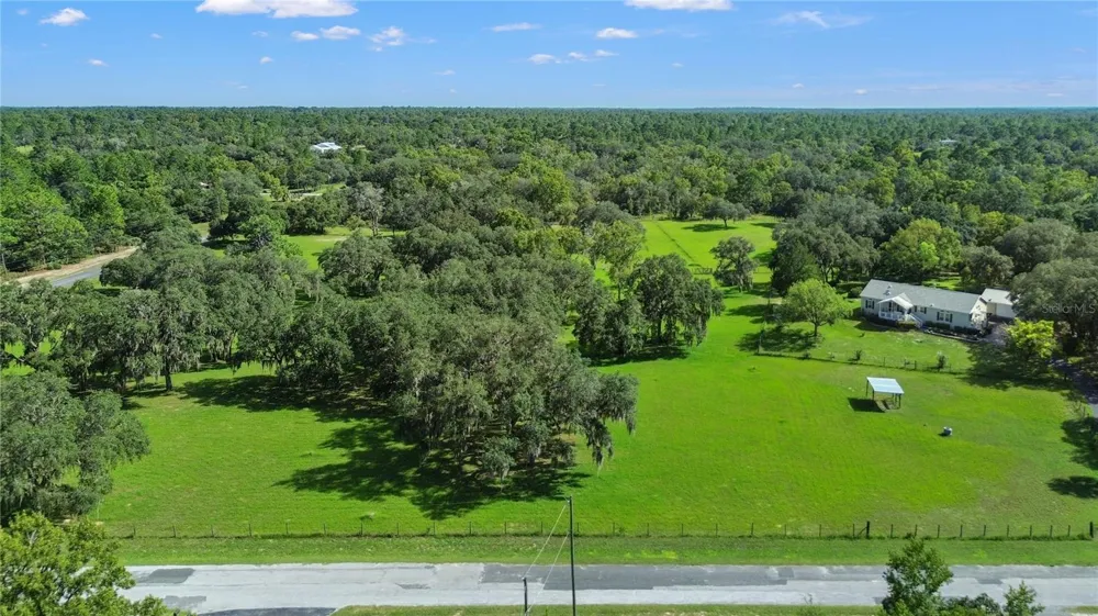 5450 W KNOXVILLE LANE Dunnellon, FL 34433