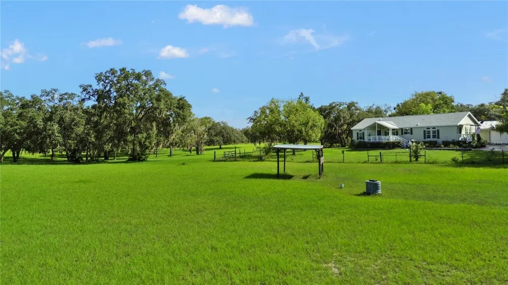 5450 W KNOXVILLE LANE Dunnellon, FL 34433