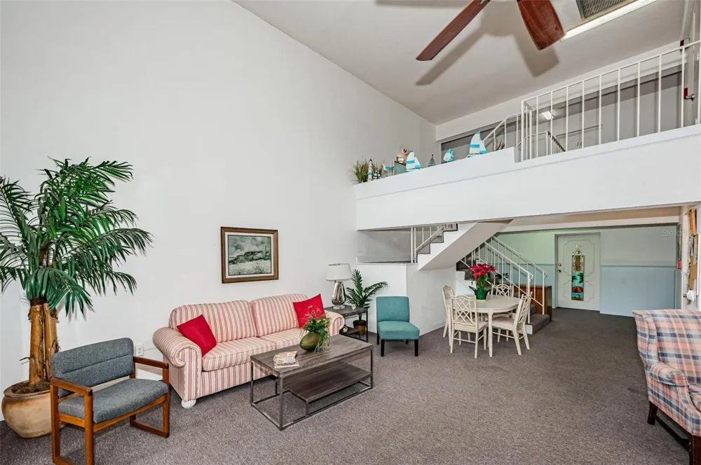 10365 PARADISE BOULEVARD #16 Treasure Island, FL 33706