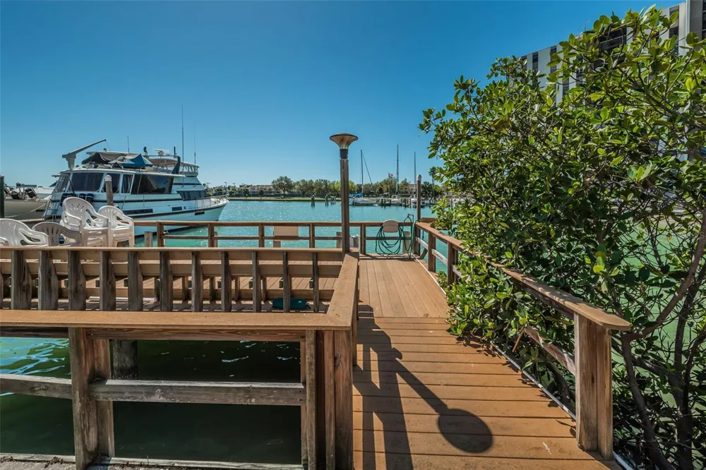10365 PARADISE BOULEVARD #16 Treasure Island, FL 33706