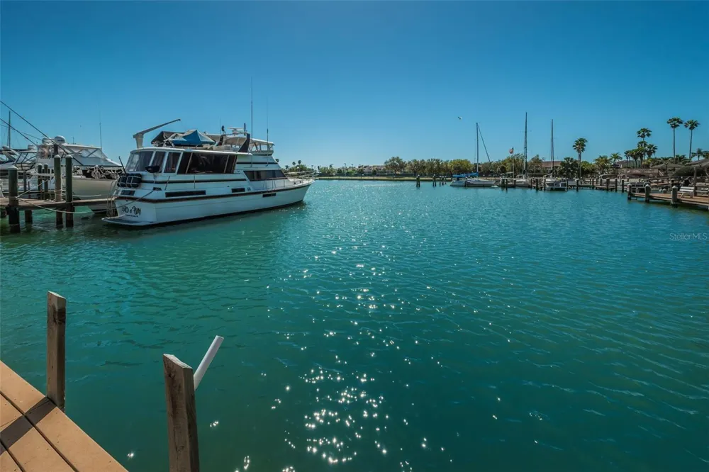 10365 PARADISE BOULEVARD #16 Treasure Island, FL 33706