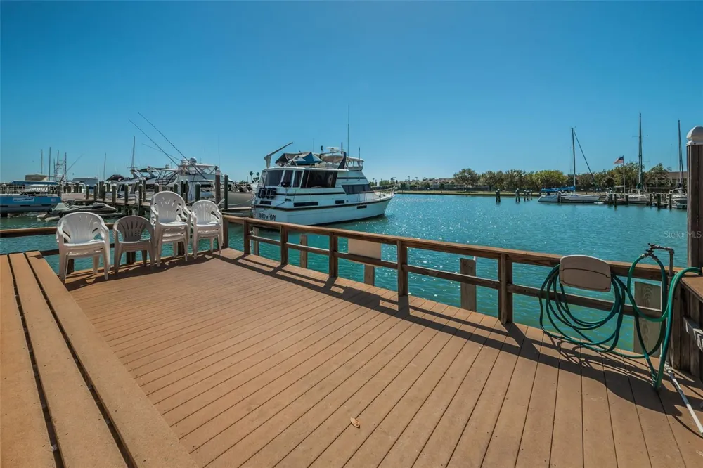 10365 PARADISE BOULEVARD #16 Treasure Island, FL 33706