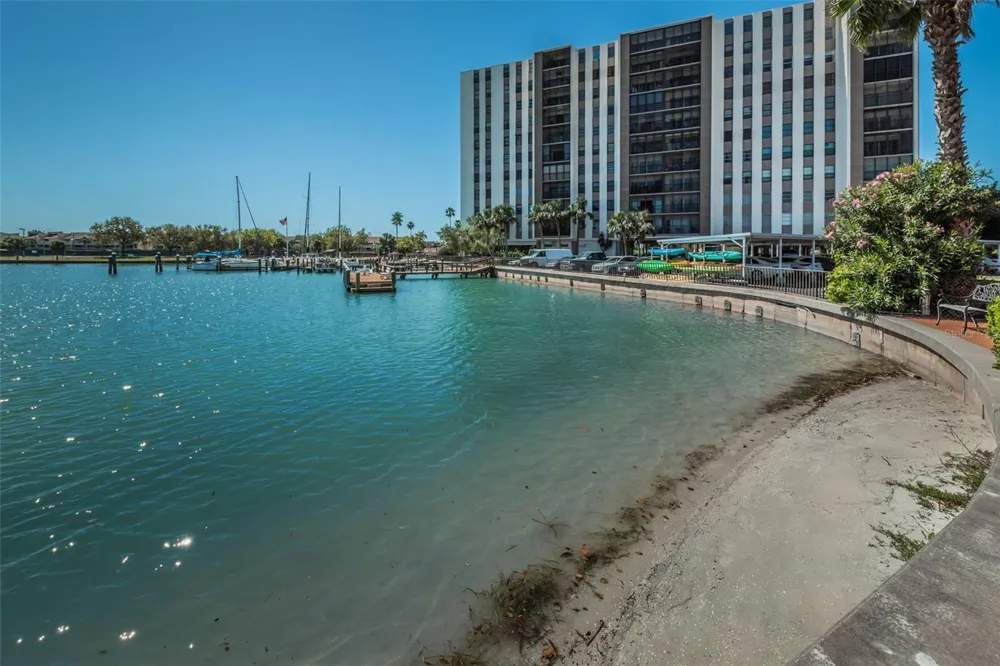 10365 PARADISE BOULEVARD #16 Treasure Island, FL 33706
