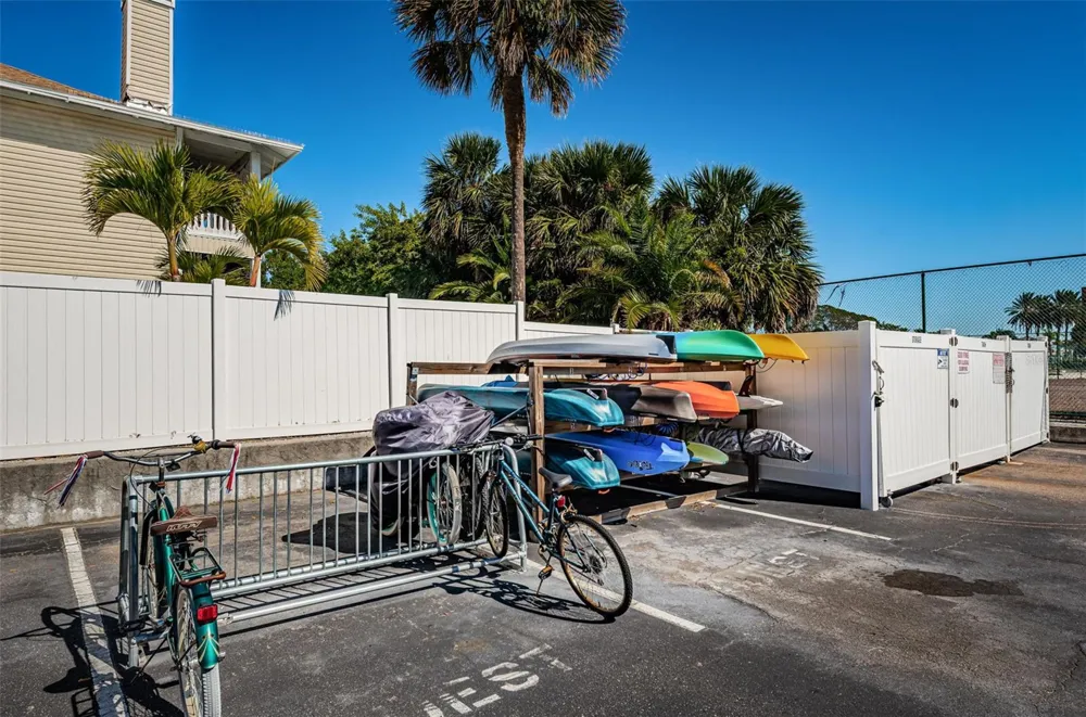 10365 PARADISE BOULEVARD #16 Treasure Island, FL 33706