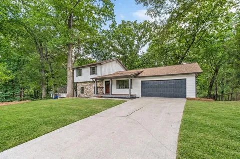2273 Ivy Crest Drive