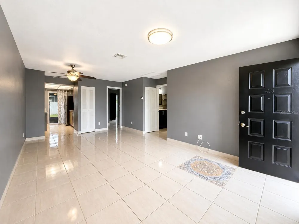43 W LAS PALMAS WAY Kissimmee, FL 34743