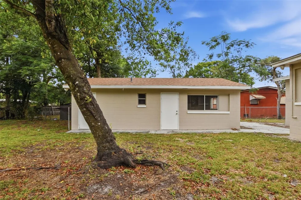 3604 MEADOWBROOK AVENUE Orlando, FL 32808