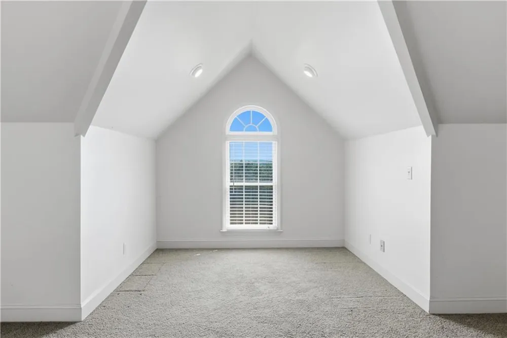 1834 Old Ringgold Road Rocky Face, GA 30740
