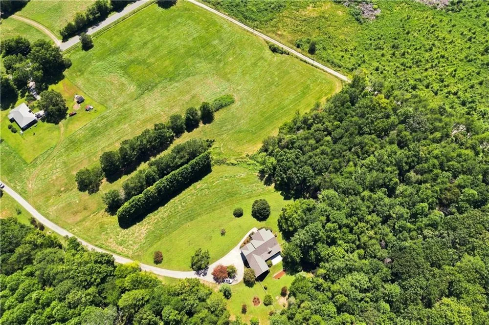 1834 Old Ringgold Road Rocky Face, GA 30740