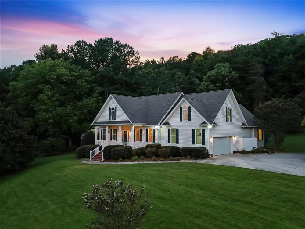 1834 Old Ringgold Road Rocky Face, GA 30740