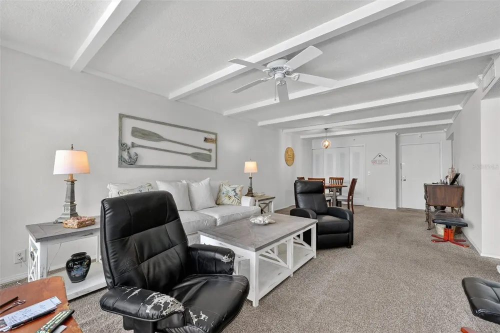 255 DOLPHIN POINT #211 Clearwater, FL 33767