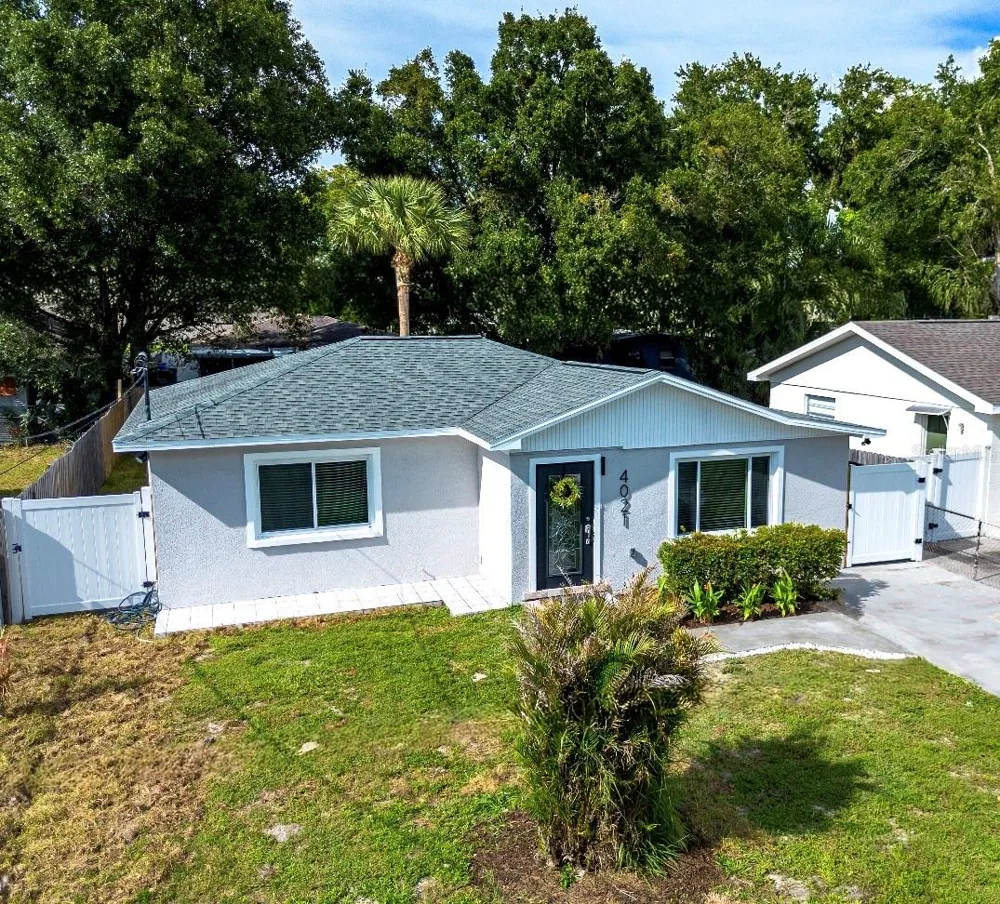 4021 W CASS STREETS Tampa, FL 33609