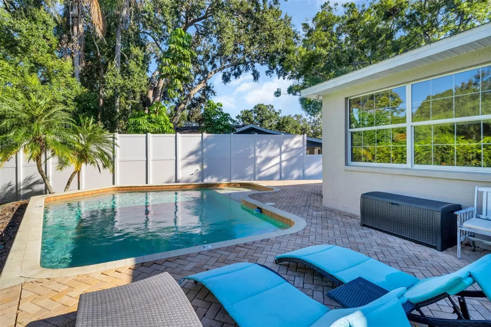 2270 BARBARA DRIVE Clearwater, FL 33764