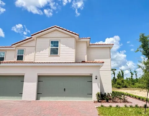 552 BAY LEAF DRIVE