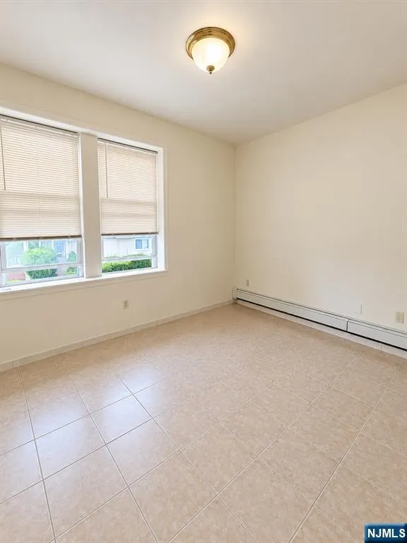 275 Delawanna Avenue 4 Clifton, NJ 07014
