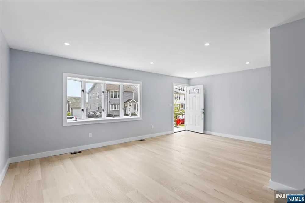 97 Cedar Hill Avenue Belleville, NJ 07109