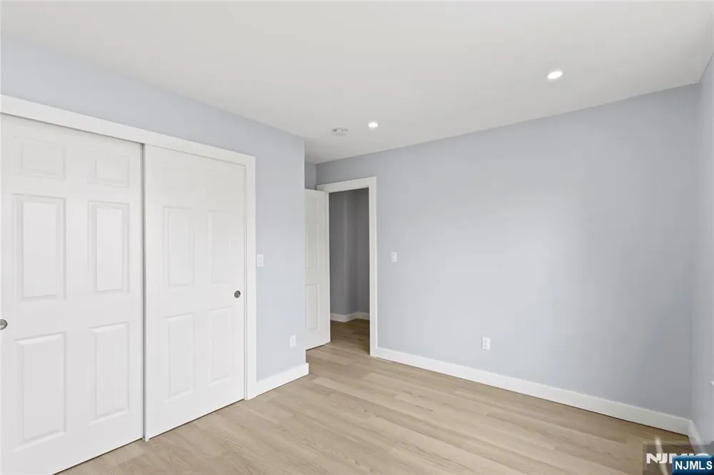 97 Cedar Hill Avenue Belleville, NJ 07109
