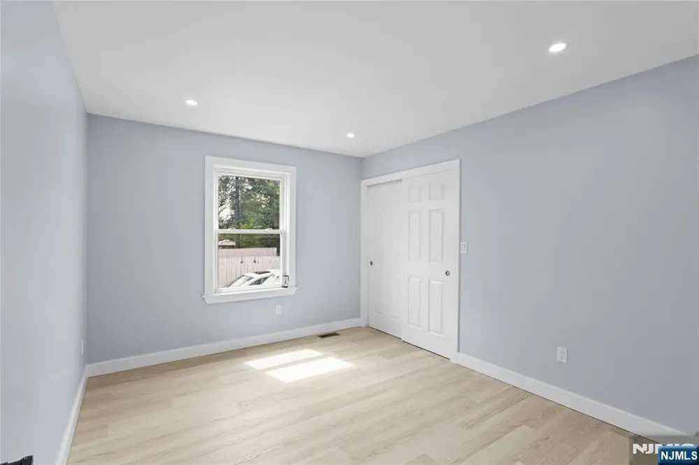 97 Cedar Hill Avenue Belleville, NJ 07109