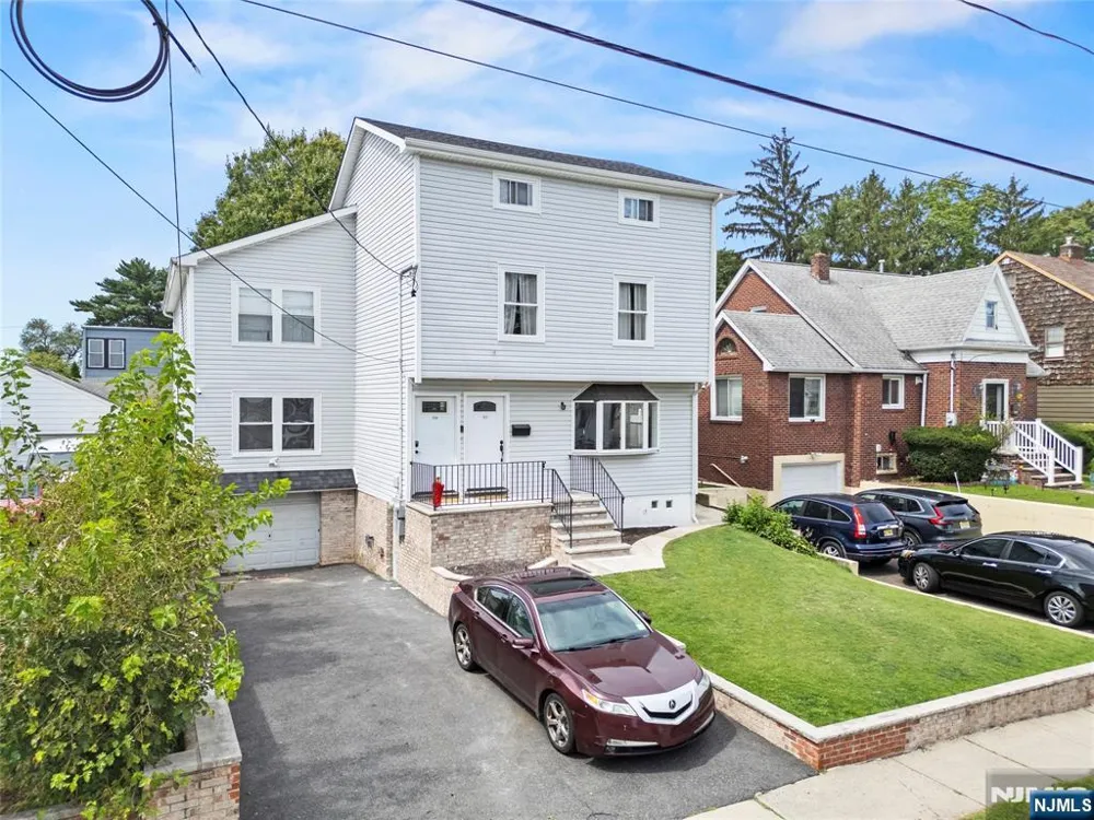 97 Cedar Hill Avenue Belleville, NJ 07109