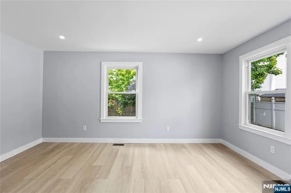 97 Cedar Hill Avenue Belleville, NJ 07109