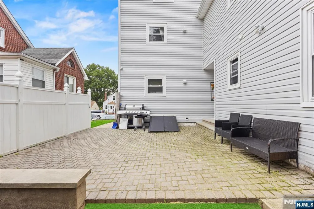 97 Cedar Hill Avenue Belleville, NJ 07109