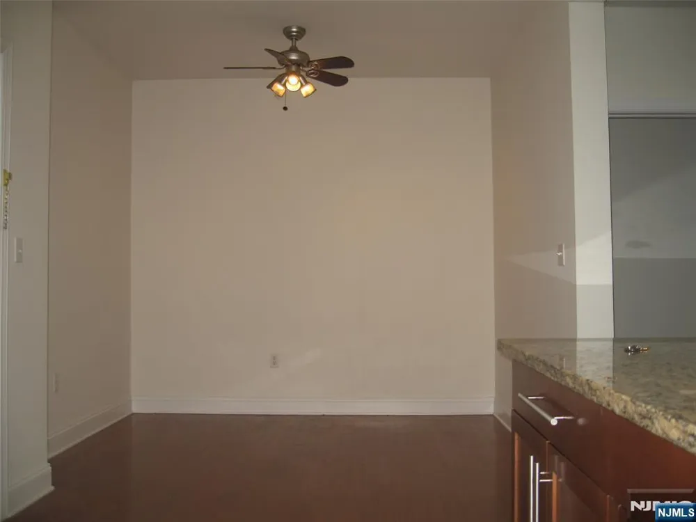 2411 Windsor Park Court Englewood, NJ 07631