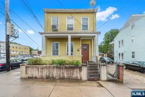160 5th Avenue