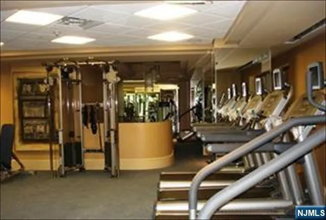 8100 River 615 North Bergen, NJ 07047