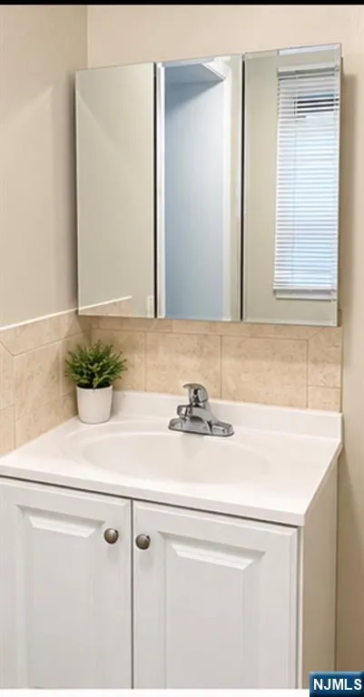 295 Essex Street 295C Hackensack, NJ 07601